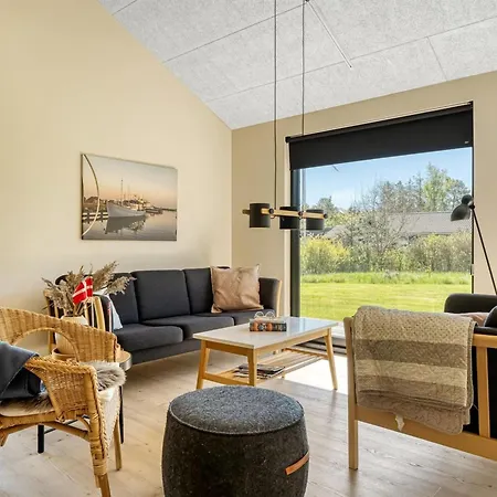 Holiday home Alfrede - From The Sea In Ne Jutland By Interhome